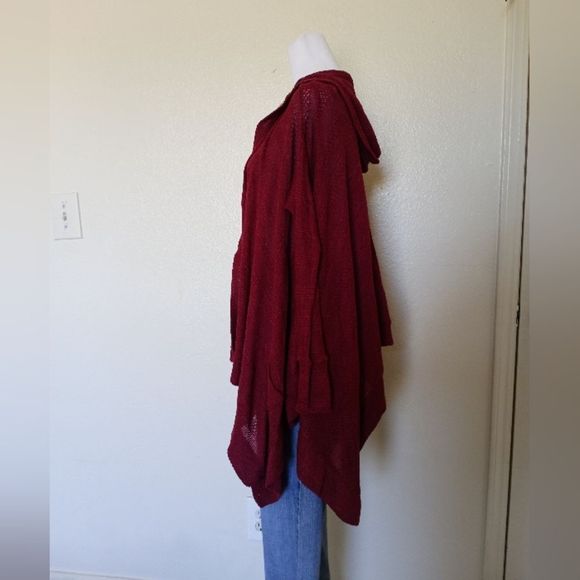 Open front burgundy knit cardigan - Picture 2 of 6